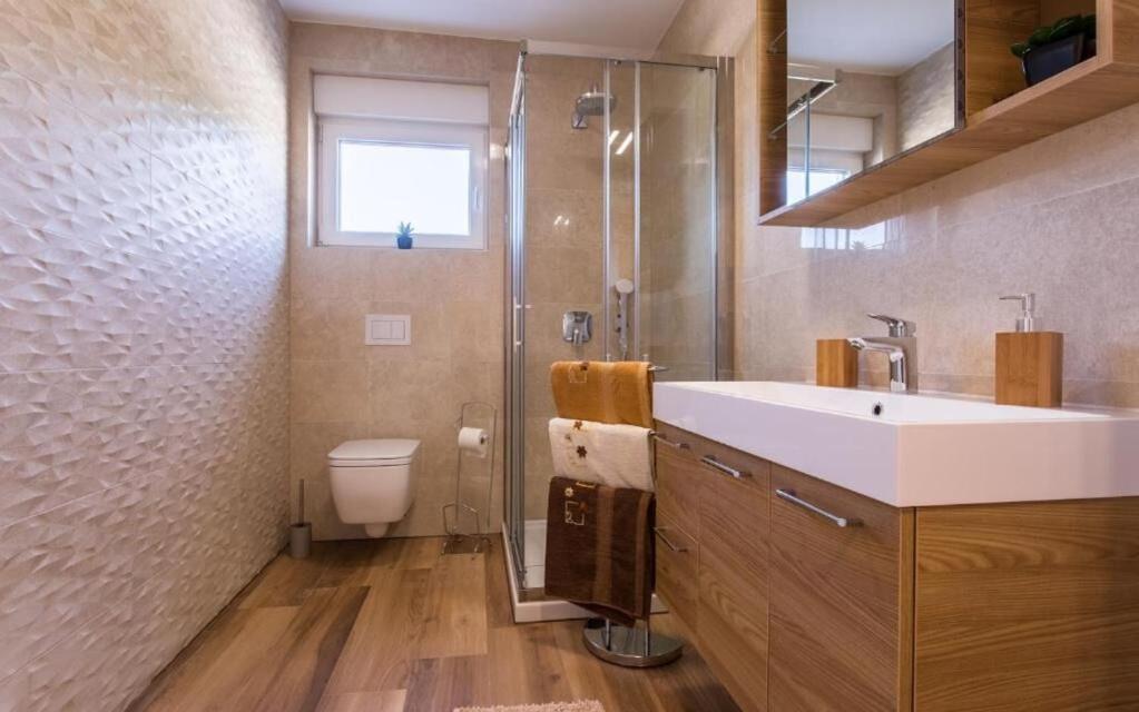Apartments Marina Malinska Extérieur photo